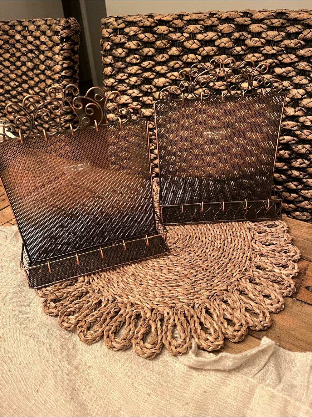 NWOT earring/jewelry holder (2)